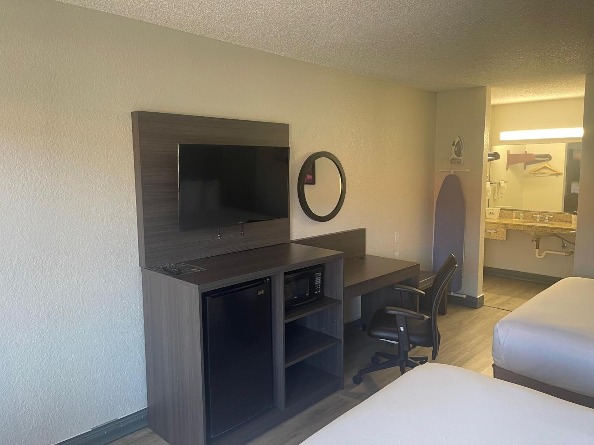 Quality Inn & Suites Orlando East - Ucf Area Alafaya Zewnętrze zdjęcie